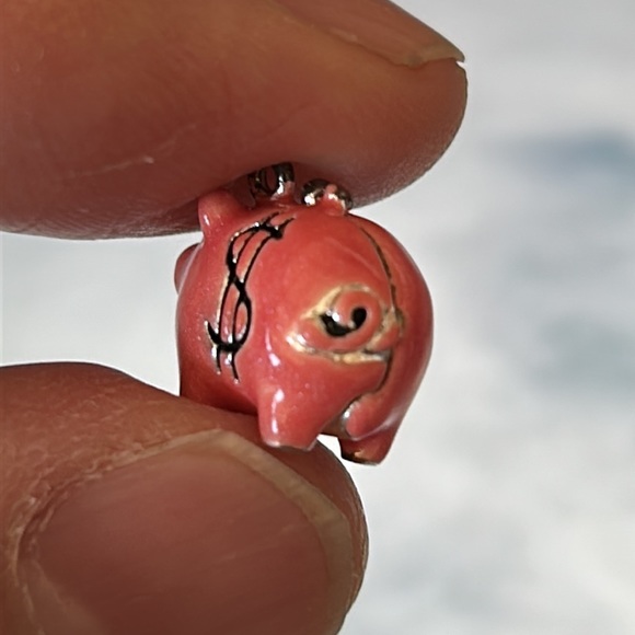 Piggy bank Charm- Opens with a surprise! - Picture 13 of 15